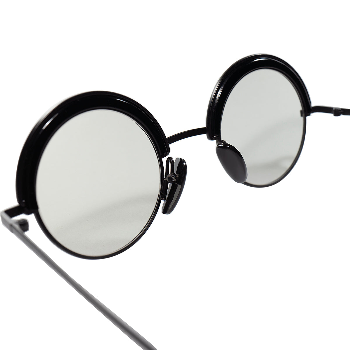 刺さる要素の集合体 上澄液のような頂上TOPピース 1980s 初期フランス製本人期 デッドストック ALAIN MIKLI アランミクリ  ROUNDブローALLBLACK 丸眼鏡 ビンテージ ヴィンテージ 眼鏡 メガネ 【a8290】